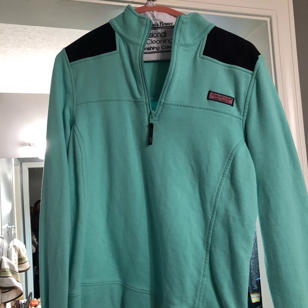 Vineyard Vines Mint Green & Navy Shep Shirt.
